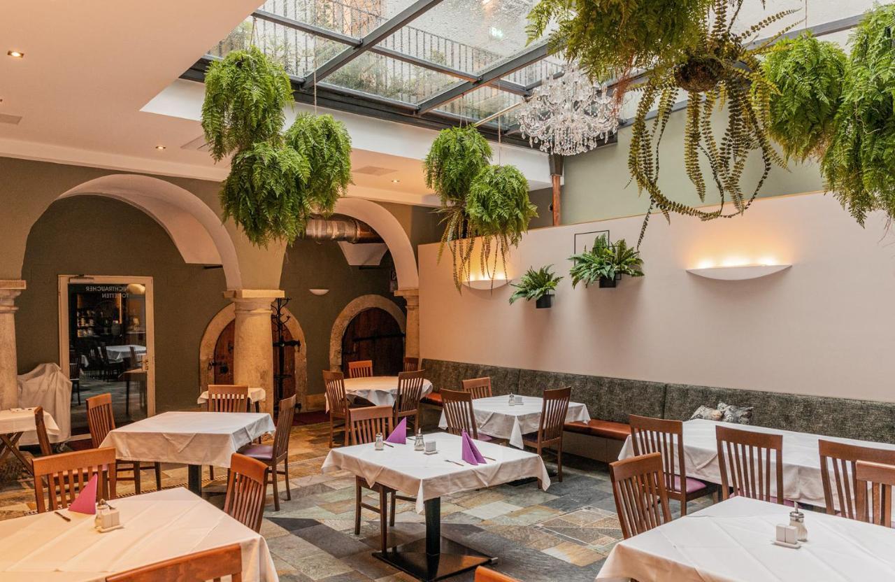 Boutique Hotel Dom - Rooms & Suites Graz Dış mekan fotoğraf