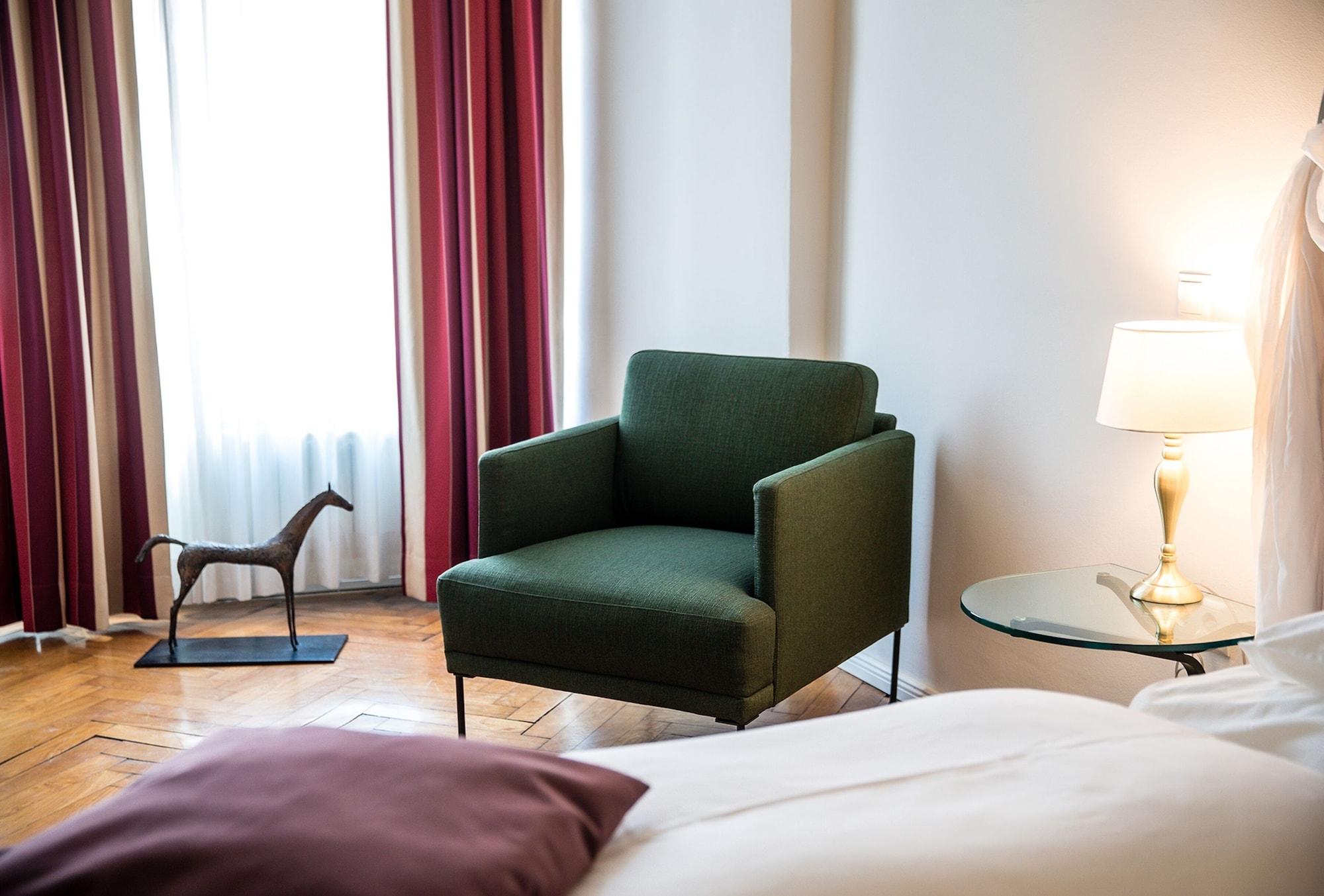 Boutique Hotel Dom - Rooms & Suites Graz Dış mekan fotoğraf