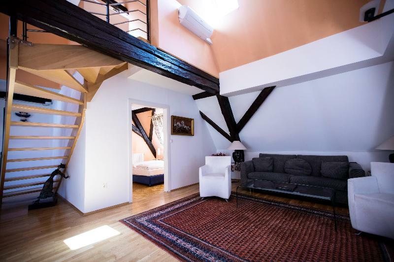 Boutique Hotel Dom - Rooms & Suites Graz Dış mekan fotoğraf